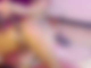 Live cam show with Daliana-Gounbolt - Facial Piercings on Camsoda