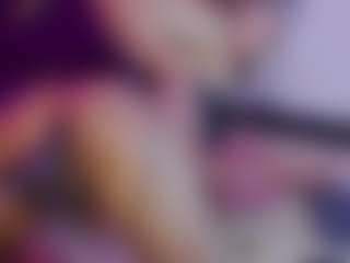 Live cam show with Daliana-Gounbolt - Orgasm on SmokeAndPoke