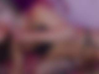 Live cam show with Daliana-Gounbolt - Drinking on Camsoda