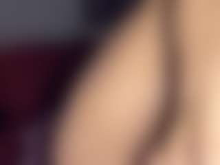 honeyglow22's Live Sex Cam Show
