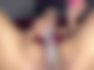honeyglow22's Live Sex Cam Show