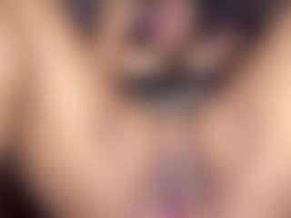 honeyglow22's Live Sex Cam Show