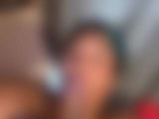 honeyglow22's Live Sex Cam Show