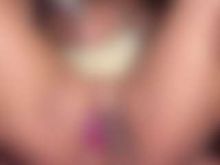 honeyglow22's Live Sex Cam Show