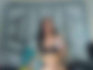 Live cam show with PerlaJohnsonRs - Oil on EXY
