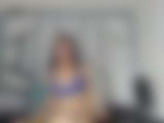 Live cam show with PerlaJohnsonRs - Shower on Fit Hotties