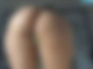 PerlaJohnsonRs's Live Sex Cam Show