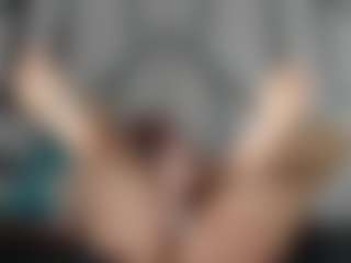 PerlaJohnsonRs's Live Sex Cam Show