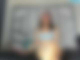 Live cam show with PerlaJohnsonRs - Full Nudity on TeamSkeetLive