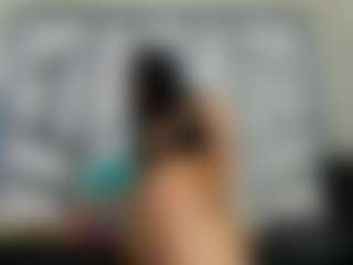 Live cam show with PerlaJohnsonRs - Ass Bouncing on sexylive.show