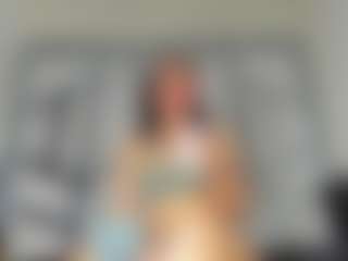 Live cam show with PerlaJohnsonRs - Handjob on UwU Esports