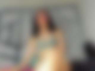 PerlaJohnsonRs's Live Sex Cam Show