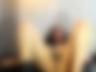 PerlaJohnsonRs's Live Sex Cam Show