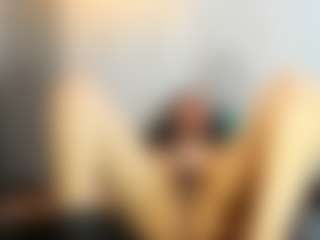 PerlaJohnsonRs's Live Sex Cam Show