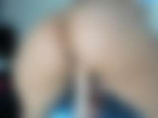 PerlaJohnsonRs's Live Sex Cam Show