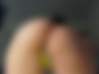 PerlaJohnsonRs's Live Sex Cam Show