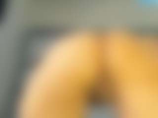 Live cam show with PerlaJohnsonRs - Ass Clapping on xxxlivecams.org