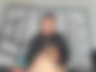 Spettacolo in cam dal vivo con PerlaJohnsonRs - Joi su Camsoda