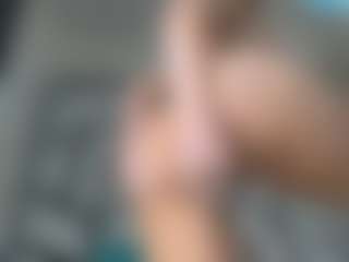 PerlaJohnsonRs's Live Sex Cam Show