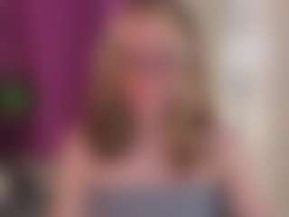 Live cam show with Rocket - Show on justonemore.cc