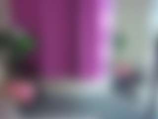 Live cam show with Rocket - College on Chatstar