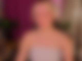 Live cam show with Rocket - Striptease on livesuperchat.net