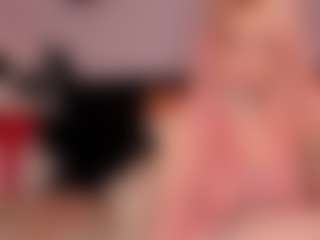Live cam show with Sextape-couple - Blowjob on Soda Cam