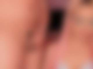 Live cam show with Sextape-couple - Cumshot on Uber Horny
