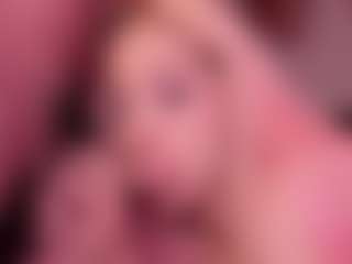Live cam show with Sextape-couple - No Smoking on Milfs Live