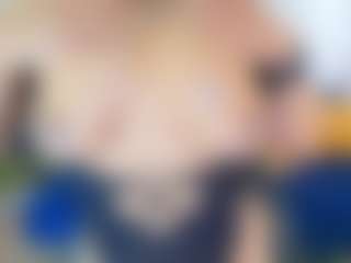 anirissoo's Live Sex Cam Show