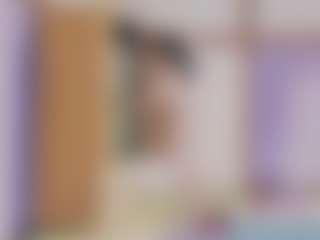 anirissoo's Live Sex Cam Show