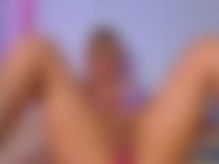 Live cam show with pollygrey - Small Tits on Chatstar