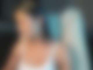 Ariiia's Live Sex Cam Show