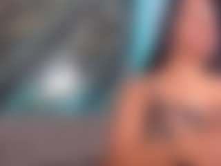 Live cam show with Kattysoto - Ebony on parknlotfishbdy | colombia