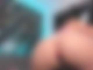 Live cam show with Kattysoto - Black BBW on Camsoda