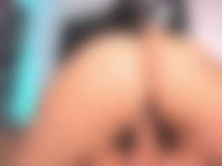 Live cam show with Kattysoto - Ebony on Uber Horny | colombia