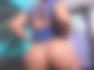 Live cam show with Kattysoto - Lush on StripNow