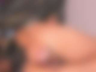 Live cam show with Kattysoto - Ebony Lovense on chickslive.net