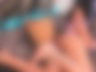 Live cam show with Kattysoto - Tease Ebony on Camming Site | colombia