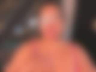 Live cam show with Kattysoto - Drinking on AdultVida.com