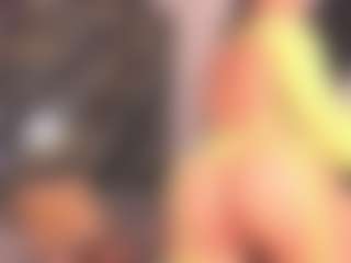 Live cam show with Kattysoto - Asshole Black on Camsoda
