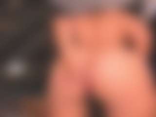 Live cam show with Kattysoto - Black BBW on Dolls Live
