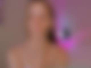 Live cam show with Luna-Vibee - Athletic on Nude Chat * 1 On 1 Webcam Sex * Live Cam Show