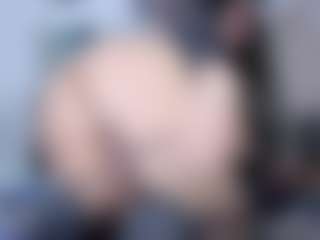 Karen-Rosee's Live Sex Cam Show