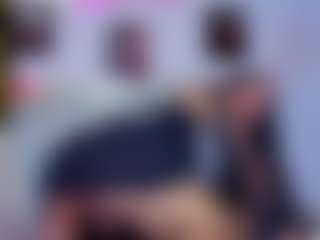 Live cam show with Karen-Rosee - Tiny Tits on eurowanks.com