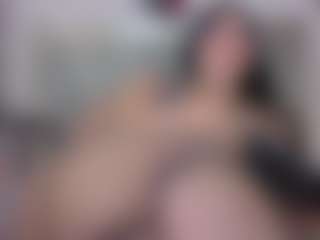 Live-camshow met Karen-Rosee - Tease op Camsoda