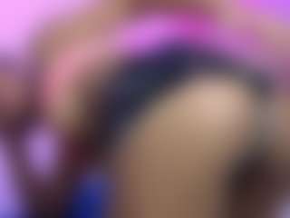 Live cam show with kattysweett - Ebony on Camming Site