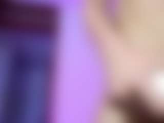 Live cam show with kattysweett - Spank Ebony on Camsoda