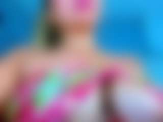 Live cam show with stefanymilk07Curv - MILF on Latina Girls