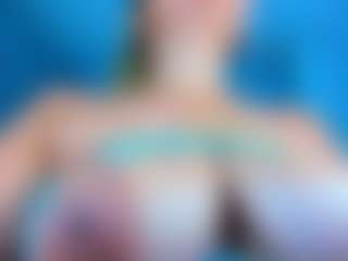 Live cam show with stefanymilk07Curv - Petite on friskycurves.com